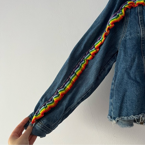 Sunset + Spring Rainbow Trim Denim Jacket Medium - Picture 8 of 11